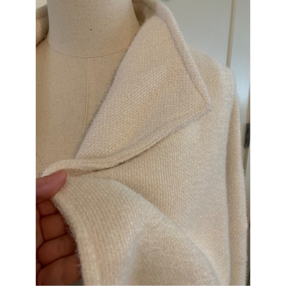 Banana Republic Luxe Cardigan - Picture 6 of 7